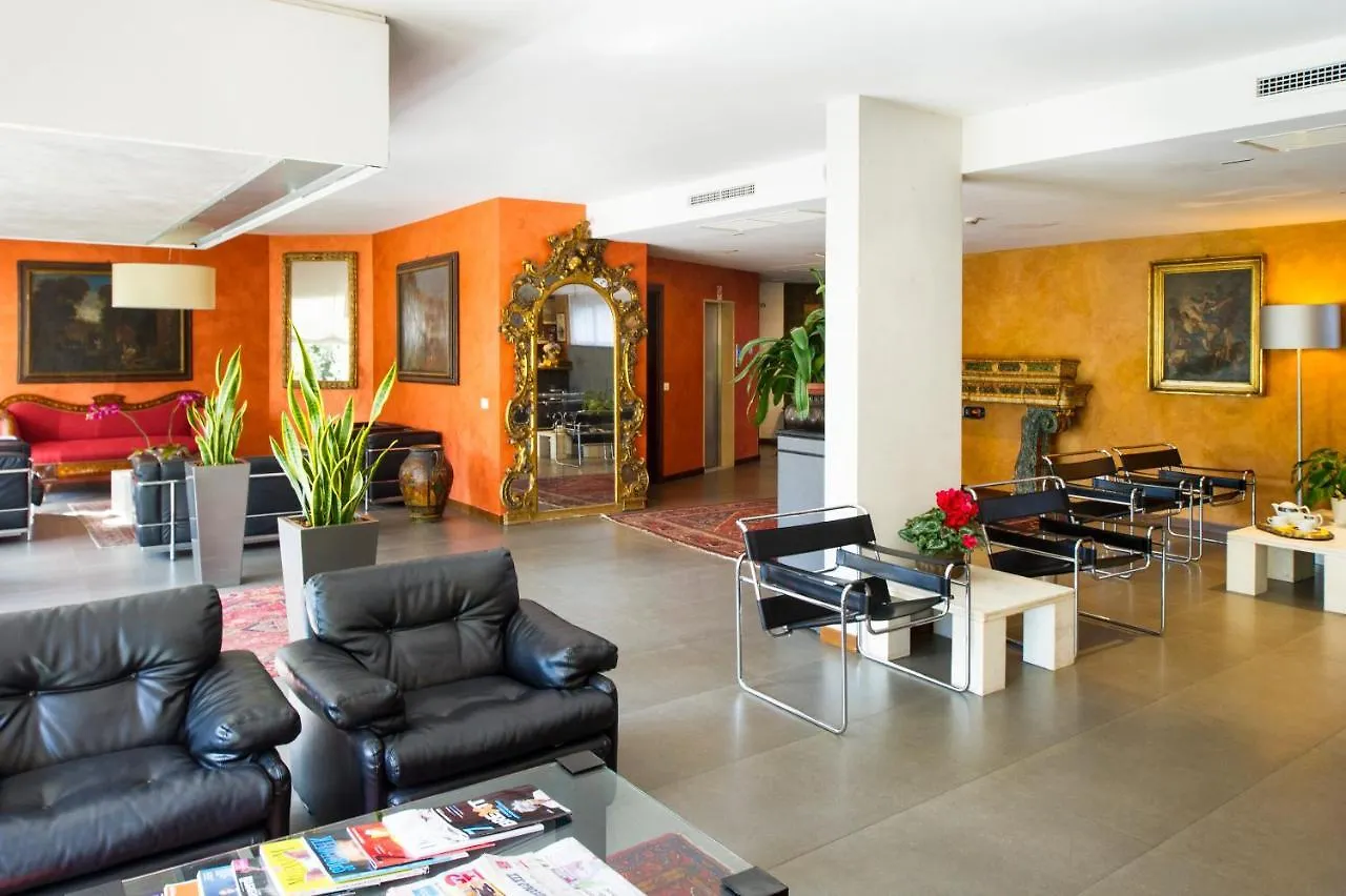 Hotel Ghironi La Spezia