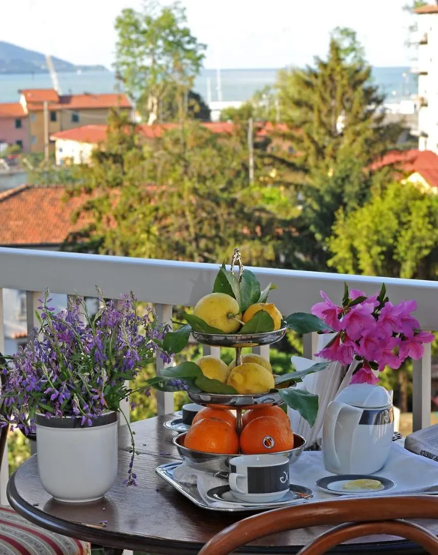 Hotel Ghironi La Spezia 3*,  Italy